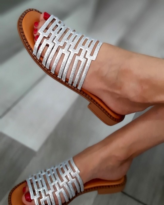 BRUNO SCARPE - Γνήσιο Δέρμα Παντόφλα Ασημί με Strass BS-07287-S BRUNO SCARPE - Γνήσιο Δέρμα Παντόφλα Ασημί με Strass BS-07287-S